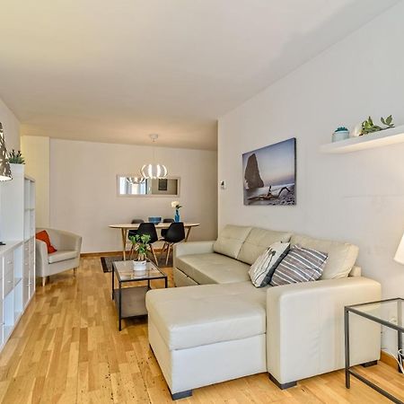 Apartamento&piscina cerca de Barcelona Ripollet Esterno foto