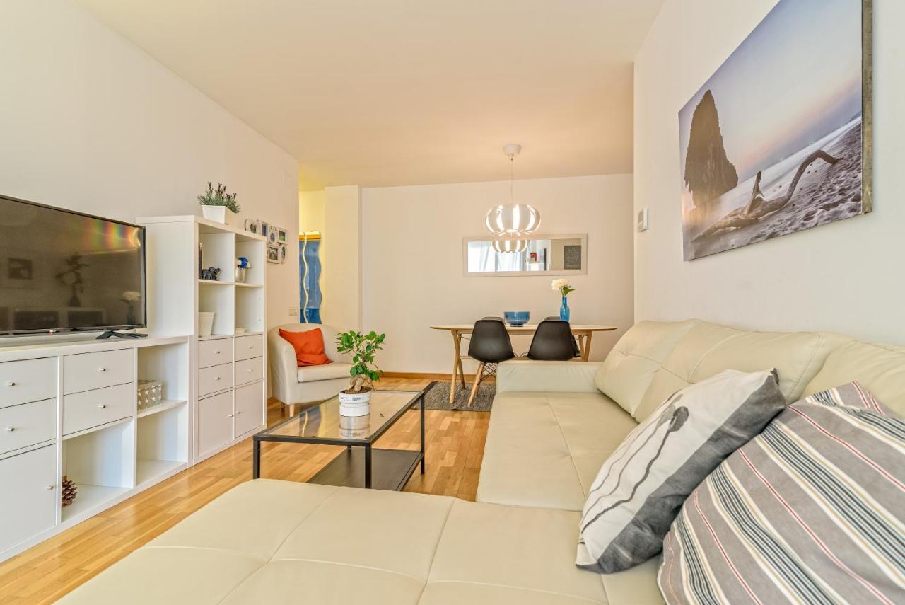 Apartamento&piscina cerca de Barcelona Ripollet Esterno foto