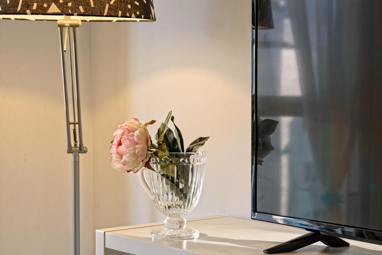 Apartamento&piscina cerca de Barcelona Ripollet Esterno foto